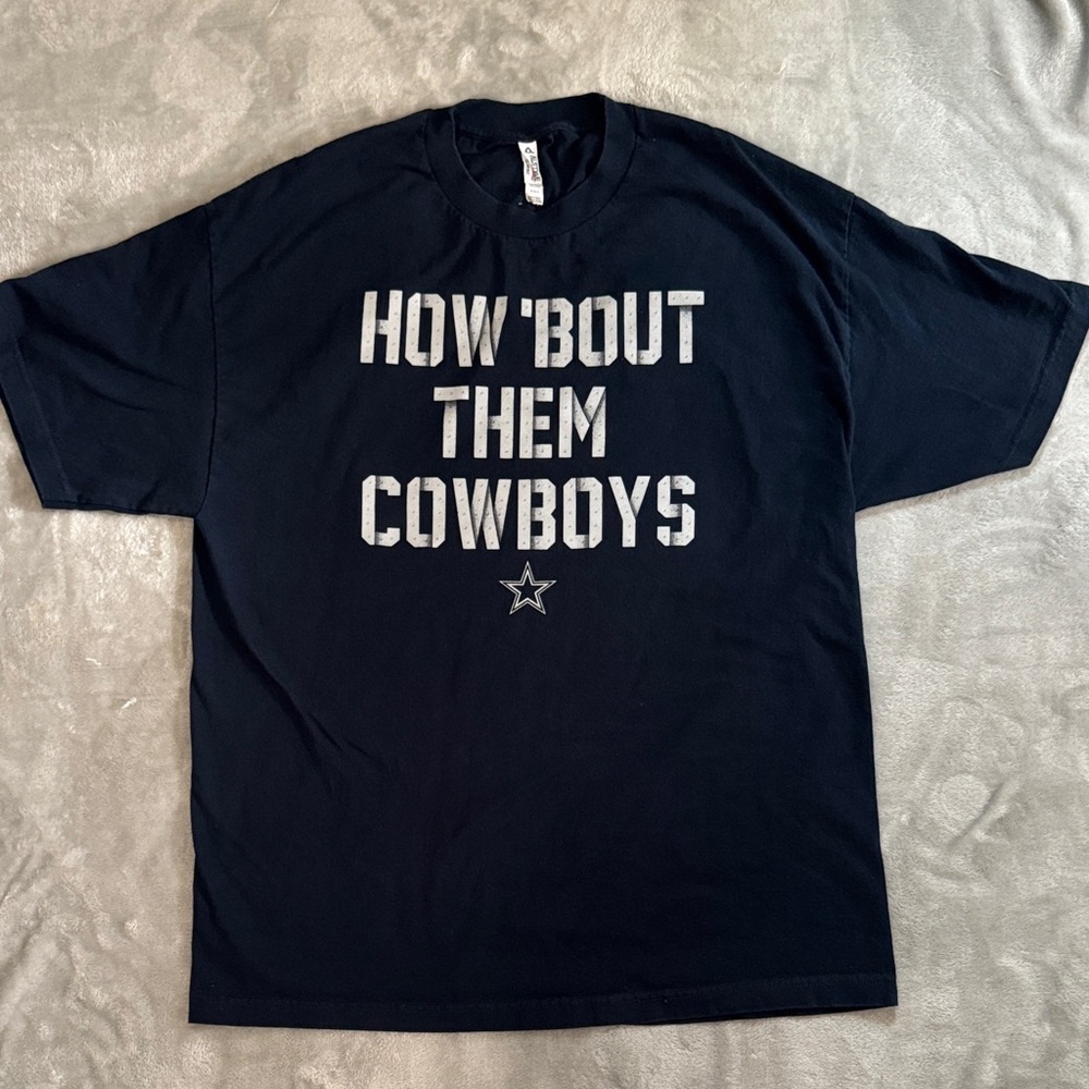 Dallas Cowboys T-Shirt How ‘Bout Them Cowboys - Picture 2 of 4